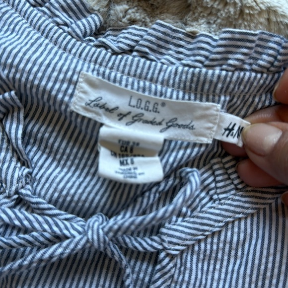 H&M Women’s Striped Blue&white Mini Dress Vneck front tie elastic waistband 8 - Picture 7 of 15